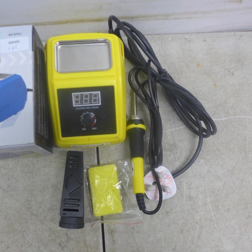 5114 - A boxed Co-Tech 48w soldering station * This lot is subject to VAT