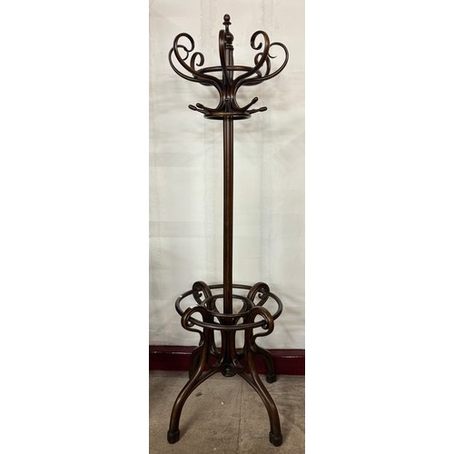 102 - A large early 20th Century stained beech bentwood coat stand, manner of Thonet