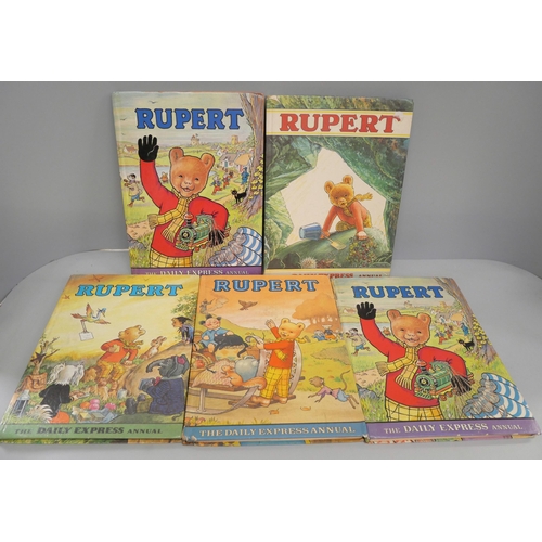 2116 - A collection of Rupert annuals, 29