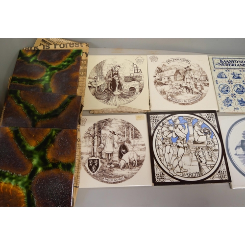 2141 - Collection of ceramic tiles, Danish and French, 16