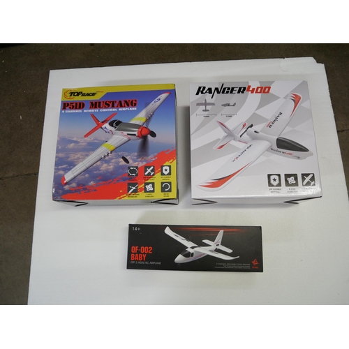 2154 - Two model aircraft, Ranger 400 and P51D Mustang plus a QF-002 Baby Glider, all boxed