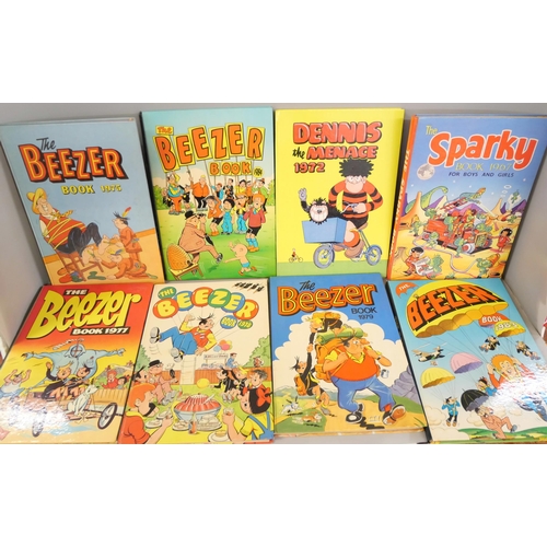 2250 - A collection of comic annuals comprising The Beezer book dating 1960s and 1970s, Sparky 1967, Dennis... 