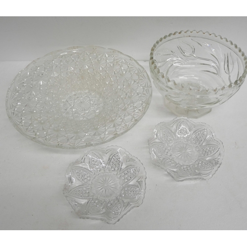 2273 - Two boxes of glassware comprising cake stands, shallow bowl, comports etc. **PLEASE NOTE THIS LOT IS... 