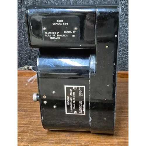 240 - An RAF issue aerial reconnaissance magazine camera, numbered 6760-99-101-3846 with Dallmeyer Rareac ... 