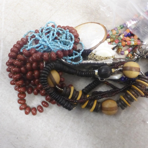 5137 - 2 bags of costume jewellery