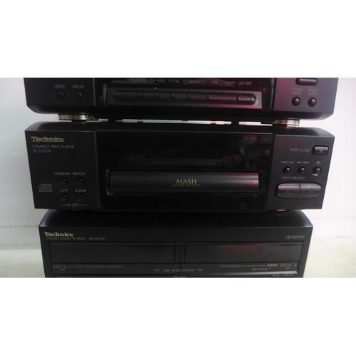 5151 - A Technics Hi-fi system including SE-CH730 stereo amp, R5-CH730 stereo cassette deck, SL-CH530 compa... 