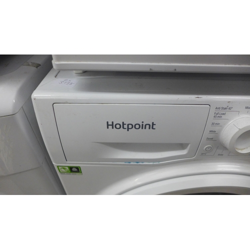 5165 - A Hotpoint 8kg inverter motor washing machine