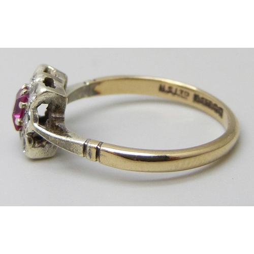 7031 - A 9ct gold, ruby and white spinel ring, 1.7g, K