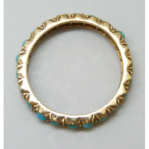 7036 - A 9ct gold turquoise set ring, 2.2g, O/P