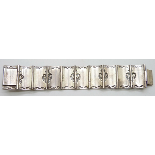 7051H - A Siam silver and enamel panel bracelet, 50g, 16.3cm