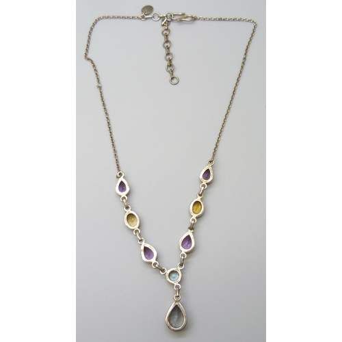 7110 - A silver TGGC stone set necklace, 17g, 41.5cm