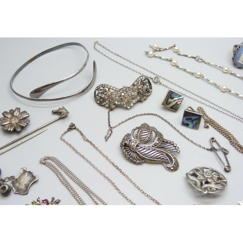 7120 - A collection of silver and white metal jewellery, 130g, together with some costume pieces