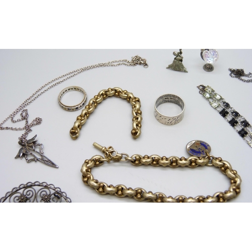 7137 - Two silver rings, a silver brooch, two silver pendants on chains, 29g total, together with other vin... 