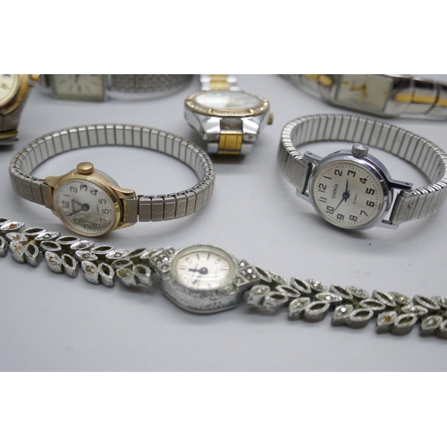 7174 - A collection of lady's wristwatches