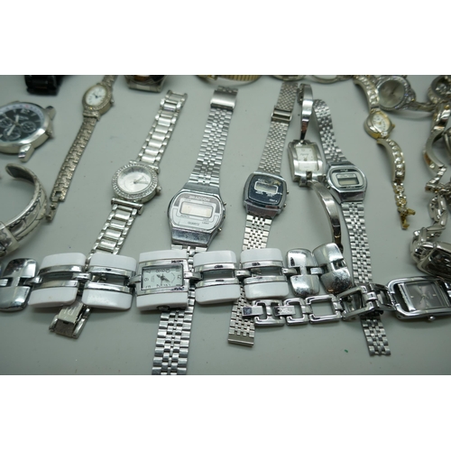 7176 - A collection of wristwatches