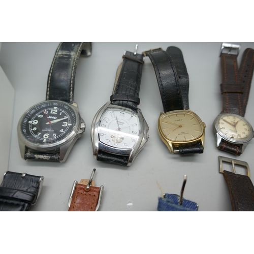 7185 - A collection of wristwatches including vintage