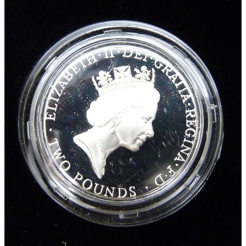 7216 - Coins; 1994 silver proof £2 Bank of England, 1996 silver proof £2 Celebration of Football, boxed wit... 