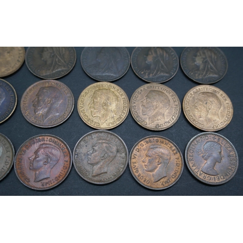 7227 - Coins; Collection of Farthings from 1675 onwards