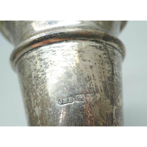 7230 - A silver vase with weighted base, John Millward Banks, Chester, date year rubbed, 175g, 16.5cm