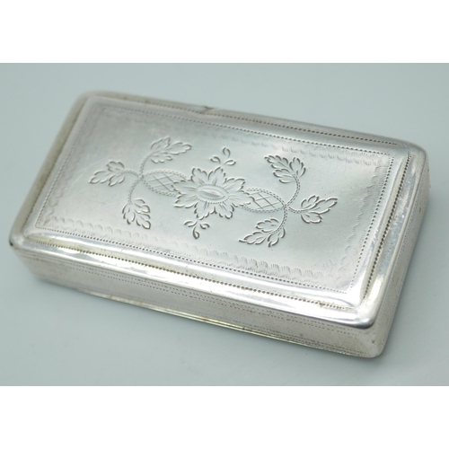 7246 - A Georgian silver snuff box inscribed 'Francis Bell', NJ, Birmingham 1825, 27g, 5.8 x 3.1cm