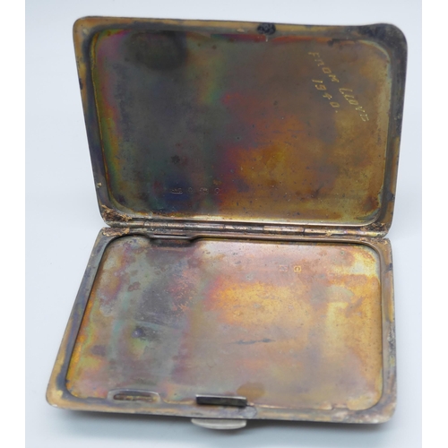 7252 - A small silver cigarette case, Birmingham 1938, 76g, 8.2 x 6.1cm