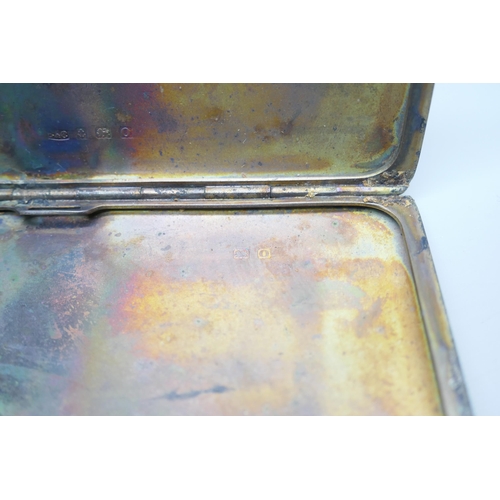 7252 - A small silver cigarette case, Birmingham 1938, 76g, 8.2 x 6.1cm