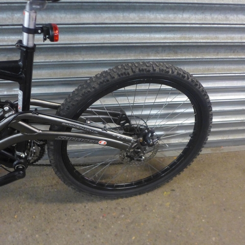 5173 - A Saracen Awol dual disc aluminium framed full suspension mountain bike - with a set of front and re... 