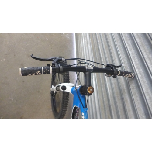 5175 - A Lombardo 350 Sestriere Captive front suspension hardtail mountain bike with XCT SR Suntour forks *... 