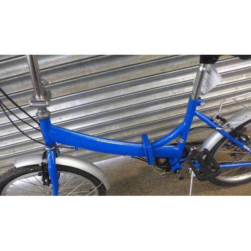 5195 - A Raleigh folding City bike  *Police repossession