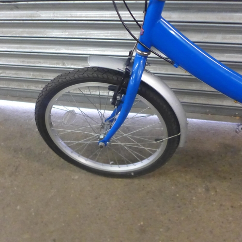 5195 - A Raleigh folding City bike  *Police repossession