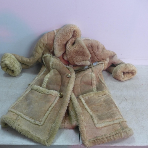 5308 - A Nurseys sheepskin coat, size 40