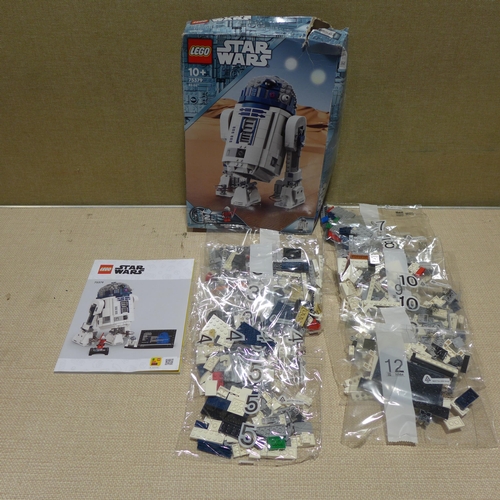 6098 - Lego Star Wars R2D2  (347-623) *This lot is subject to Vat