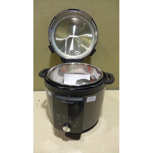 6135 - Instant Pot duo plus Cooker (347-354) *This lot is subject to Vat