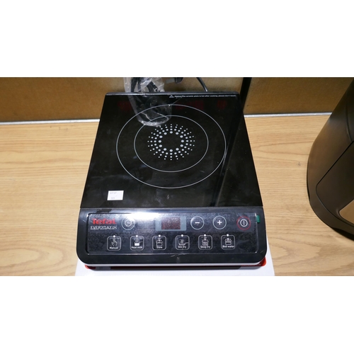 6042 - Gourmia 7Qt Air Fryer And A Tefal Everyday Induction Hob   (347-290,305) *This lot is subject to Vat