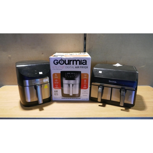 6044 - Gourmia 7Qt Air Fryer And A Sur La Table Air Fryer   (347-291,296) *This lot is subject to Vat