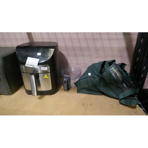 6303 - Quantity of scrap including Sur La Table Air Fryers, Kenwood Food Processor parts and a Gourmia 7Qt ... 