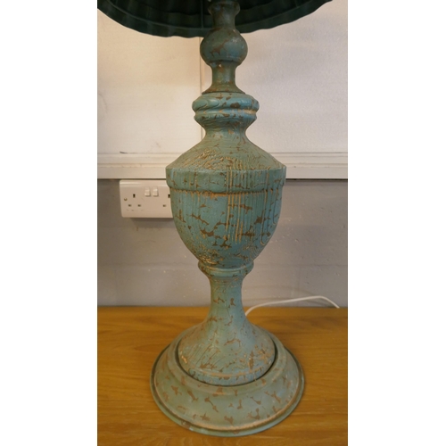 3034 - A large rustic table lamp