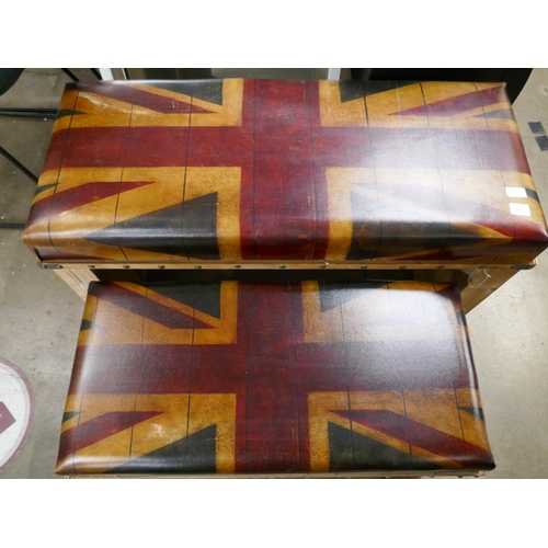 3060 - A Union Jack pair of benches