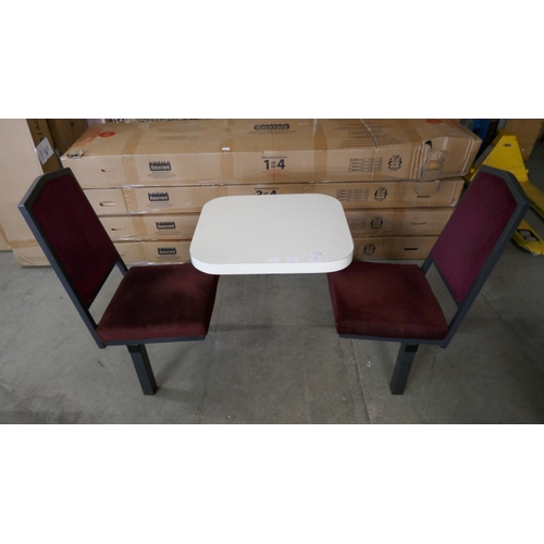 3319 - A two seater cafe table