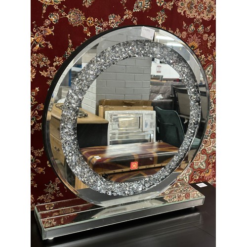 3057A - An LED diamond dressing table mirror