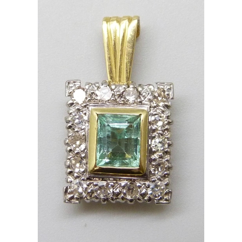 7027 - A yellow metal, diamond and green tourmaline cluster pendant, 4.4g, 2cm including bale