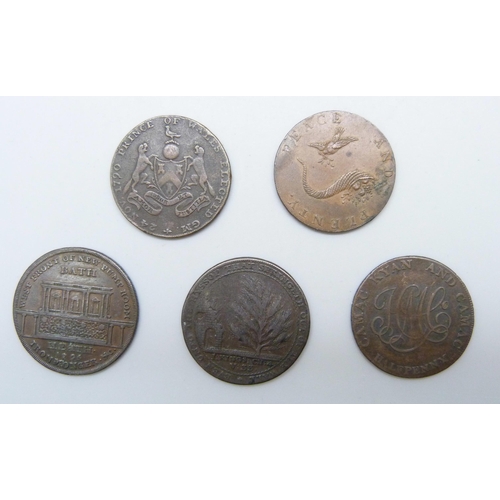 7204 - A collection of five late 18th century half penny tokens