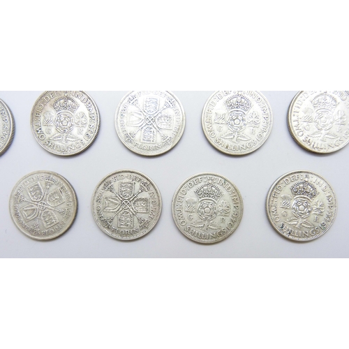 7207 - Coins - A collection of half silver florins/two shillings, all pre 1947, all VF or better, 167g