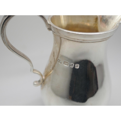 7229 - A silver cream jug, William Walter, London 1971, 10.2cm, 181g