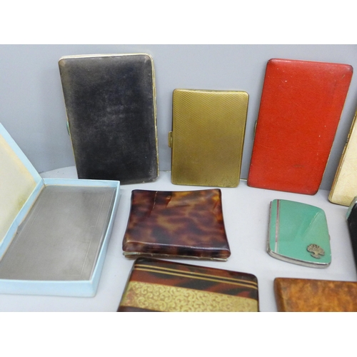 2047 - A collection of cigarette cases, 16