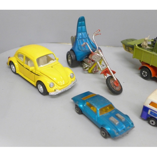 2058 - A box of vintage Matchbox die-cast models and a model Fatboy Harley motorcycle