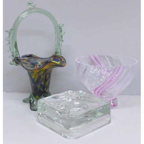 2066 - A glass bowl, Murano style basket and and glass ‘pipe’ ashtray