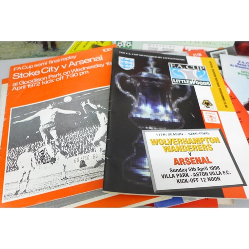 2082 - Arsenal FA Cup and League Cup semi-final and final match football programmes, (21)