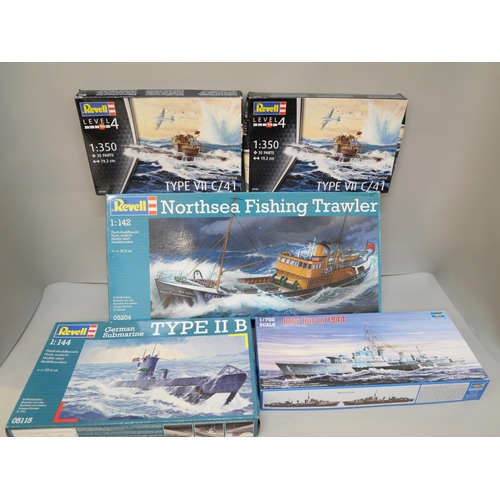 2113 - Four Revell model kits, a Tamiya model kit, a RC USS Seawolf, a Trumpeter model HMS Huron, three DVD... 