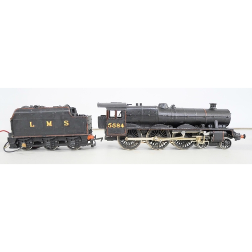 2158 - A collection of vintage Hornby railway models to include 00 gauge model rail, two locomotives, one w... 